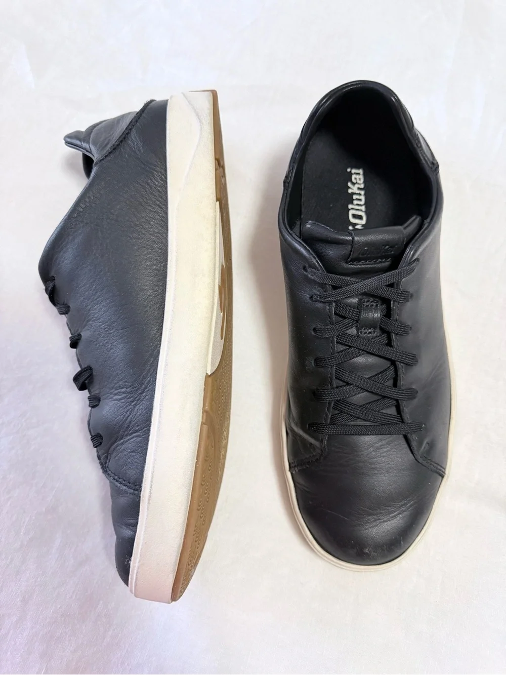 Olukai | Men’s 9 EU 42 | Black Leather Lae'Ahi Li 'ILI  Sneakers Drop In Heel